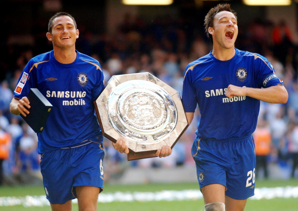 Soccer - FA Community Shield - Chelsea v Arsenal - Millennium Stadium