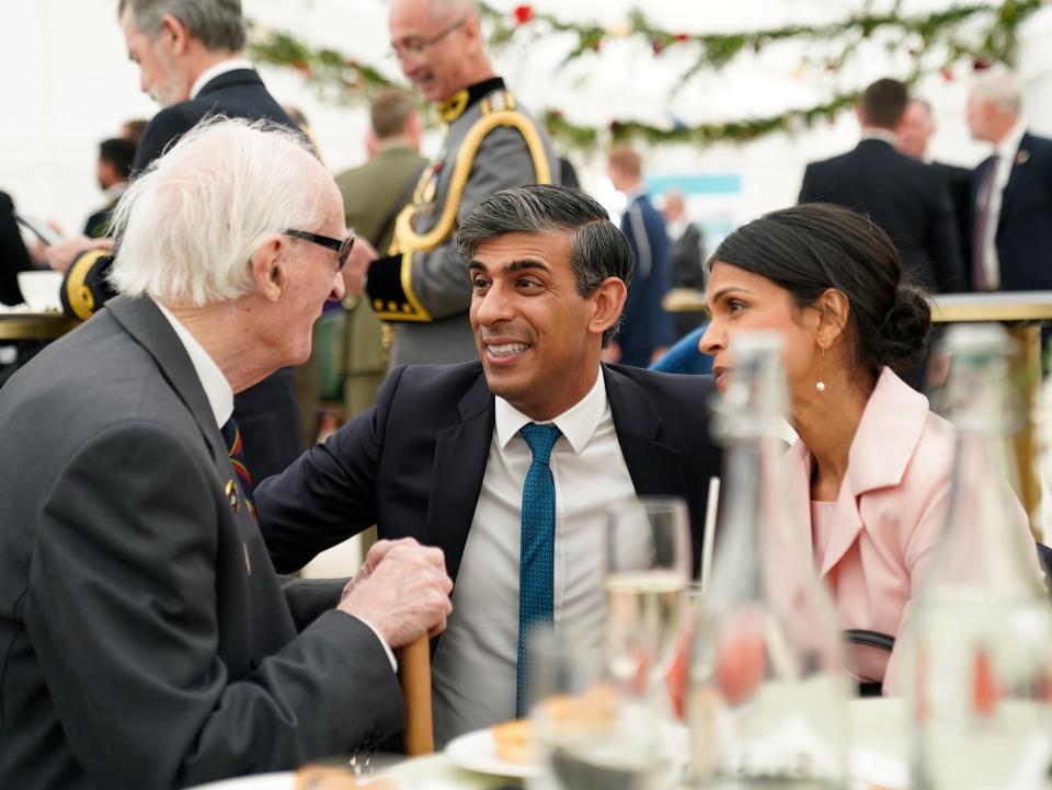 Prime Minister Rishi Sunak and Akshata Murty meet veterans (Andrew Matthews/PA Wire)