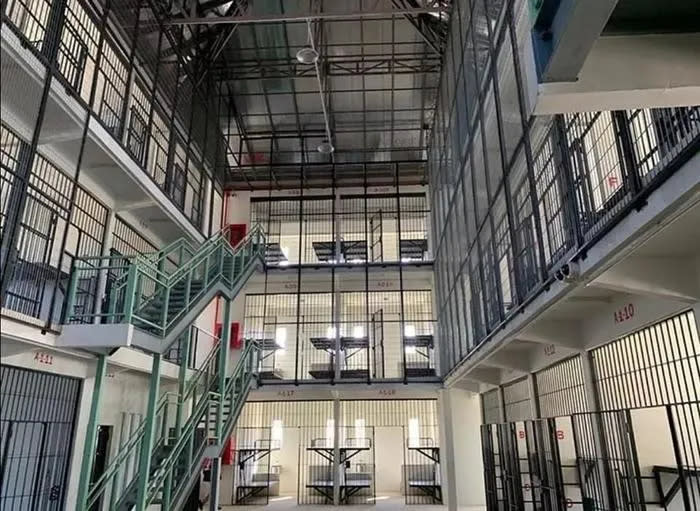 柬埔寨最新的監獄，內部設施相對良好。翻攝自臉書粉專「泰國清邁象 Chiang Mai Elephant」