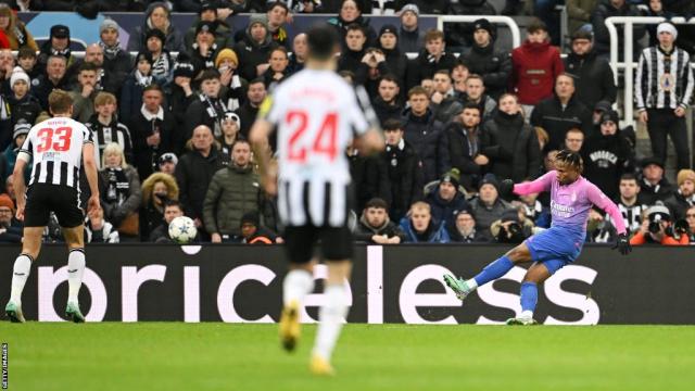 Champions League: Newcastle overpowers PSG 4-1