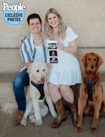 risatphotography  Austin Burke and Lexy Burke with their dogs