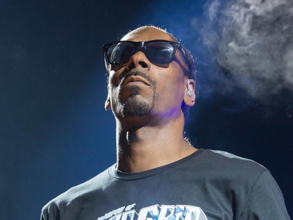 Snoop Doggs Mutter lag bereits seit Mai im Krankenhaus. (Bild: Sterling Munksgard/Shutterstock.com)