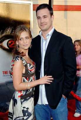 Sarah Michelle Gellar changed her legal name to Sarah Michelle Prinze as a fifth anniversary gift to Freddie Prinze Jr.