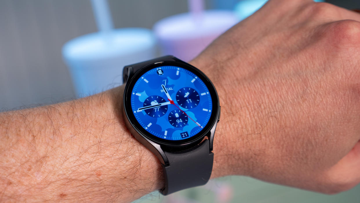  Samsung Galaxy Watch 6 