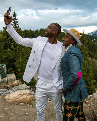 <p>Mark Fiorito</p> Dwyane Wade and Marcus Samuelsson take a selfie on Aspen Mountain