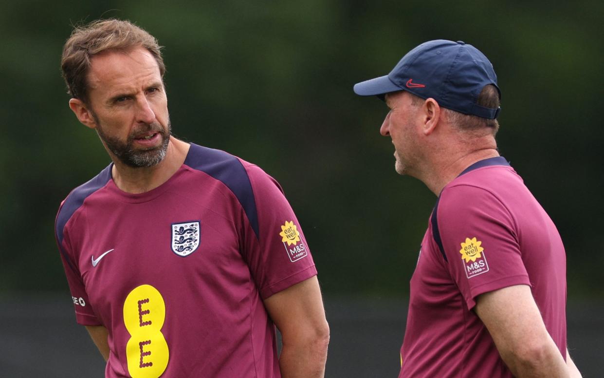 Gareth Southgate and his assistant coach Steve Holland at England training