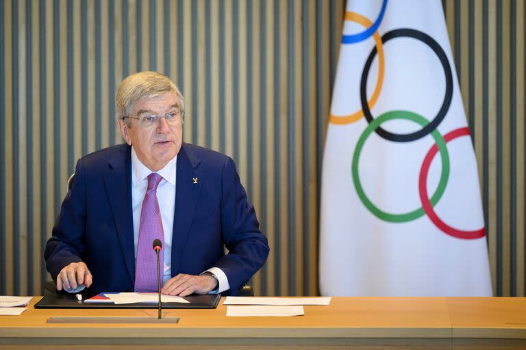 El presidente del COI Thomas Bach ofreció una extensa entrevista con la agencia AFP