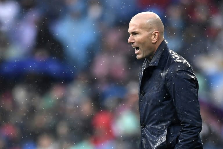 Real Madrid coach Zinedine Zidane reacts during the Spanish league match against Villarreal at the Santiago Bernabeu Stadium in Madrid on January 13, 2018