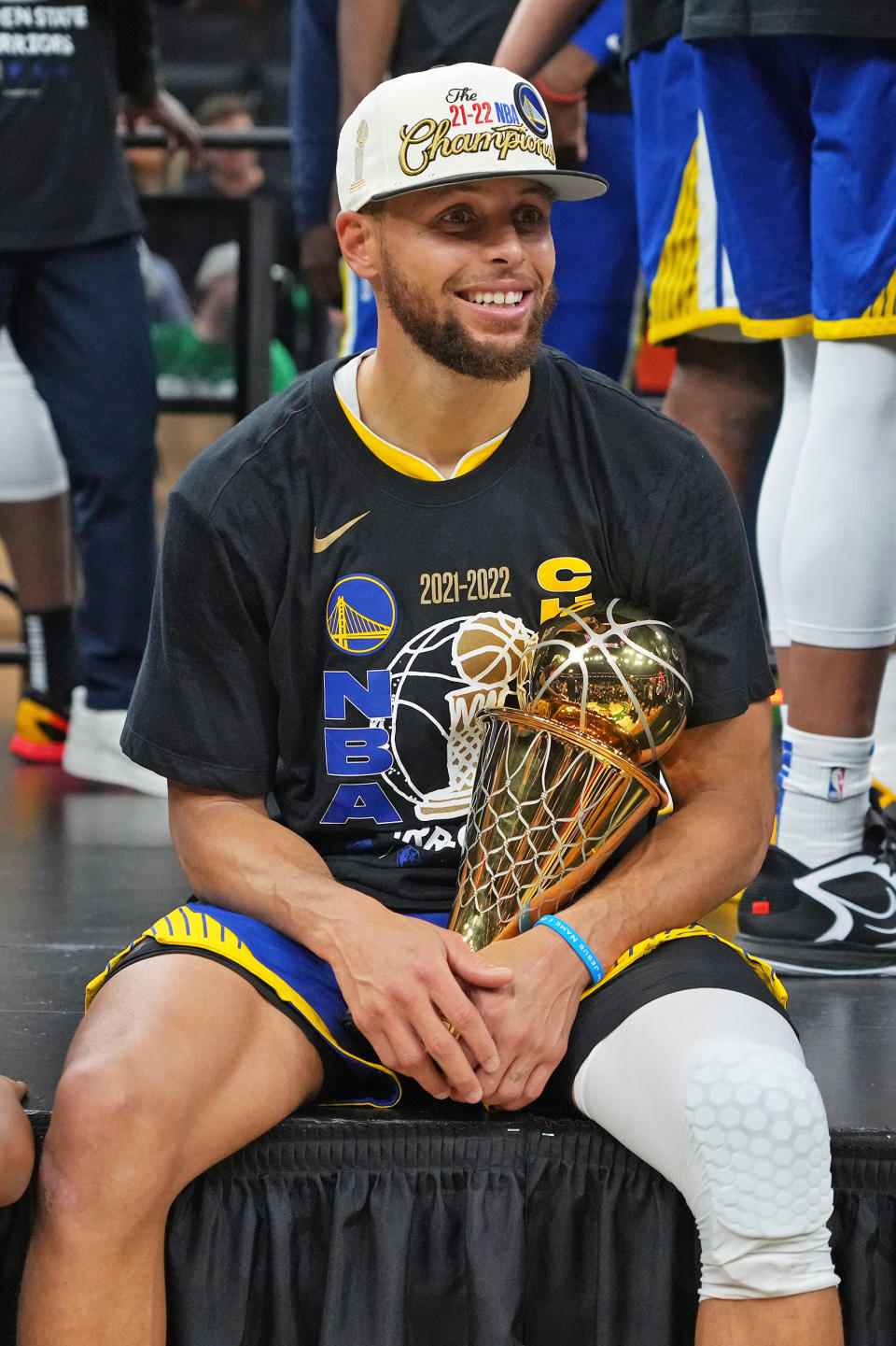 Stephen Curry with NBA championship (Jesse D. Garrabrant / NBAE via Getty Images)