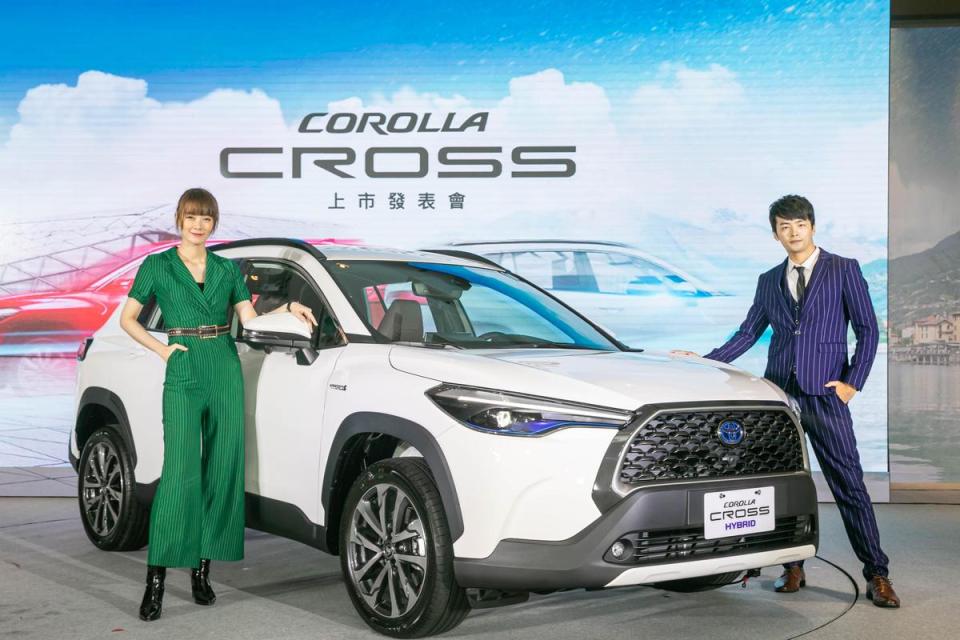 和泰車COROLLA CROSS與RAV4分別奪下國產與進口車年度銷售冠軍。（和泰提供）