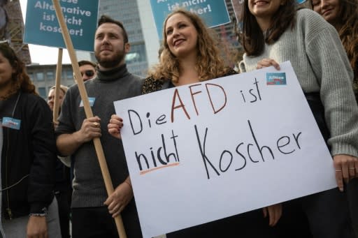 Some 250 people, many from Jewish organisations, protested in Frankfurt against the new group with banners reading "The AfD is not kosher"