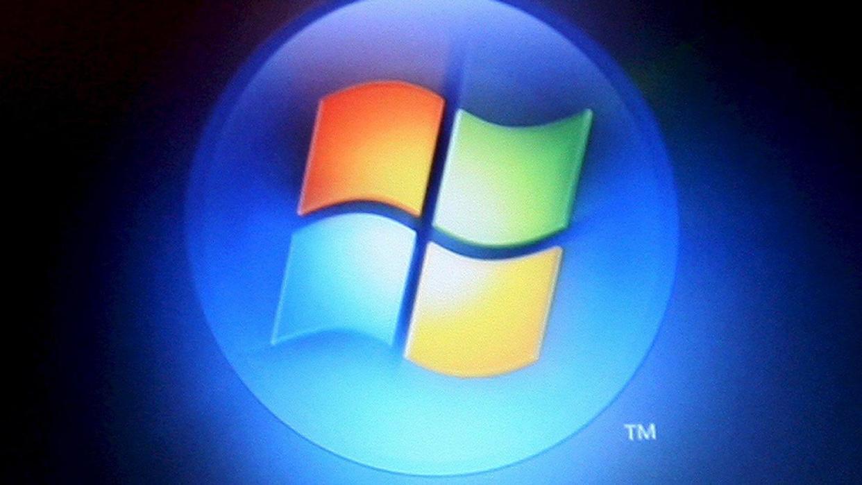 Windows erstellt bei jedem Update Sicherheitskopien der alten Versionen. Diese sollten in regelmäßigen Abständen gelöscht werden, da sie den Speicherplatz schmälern. Foto: Andy Rain