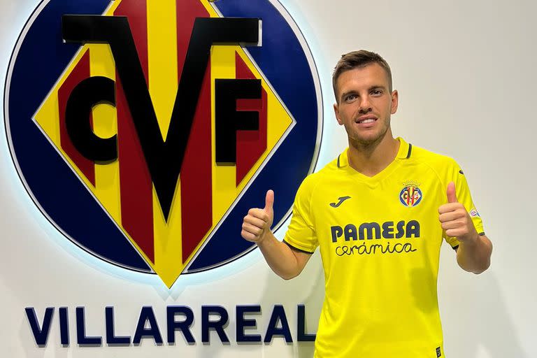 El mediocampista argentino Giovani Lo Celso seguirá jugando en Villarreal