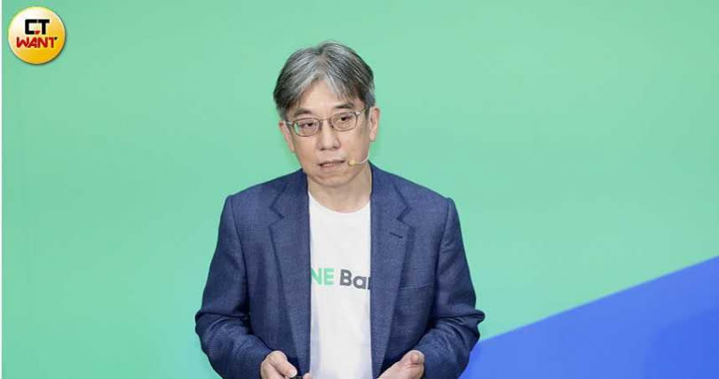 LINE Bank總經理黃以孟表示，6月底前目標50萬新用戶。（圖／王永泰）