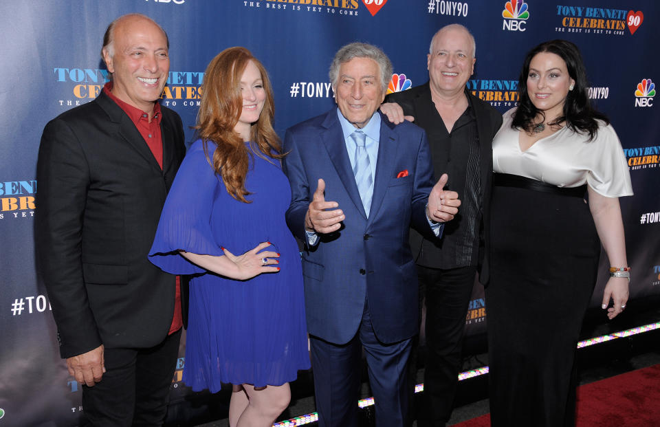 Danny Bennett, Antonia Bennet, Tony Bennett, Dae Bennett and Joanna Bennett  (Matthew Eisman / Getty Images)