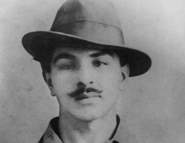 “Inquilab Zindabad” – The phrase that organically awakens the highest level of patriotism was converted into a rage by Bhagat Singh. However, only a few of us know that it was actually Hasrat Mohani who coined the term, to channel the spirit and energy of the youth of this country toward their freedom.