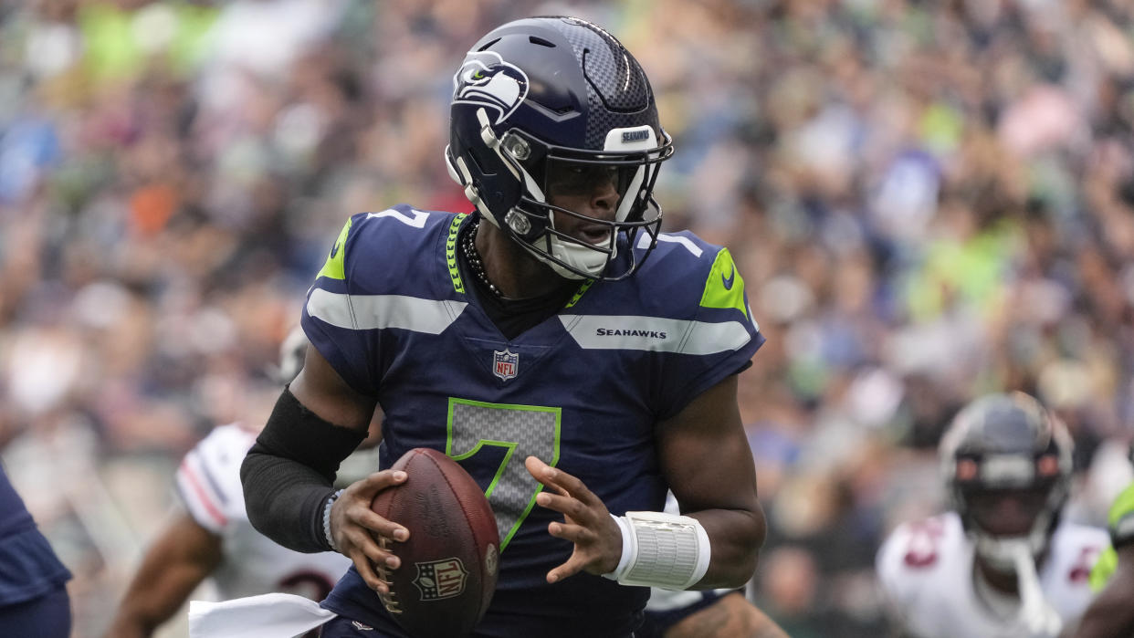 Seattle Seahawks quarterback Geno Smith leads his team into its opener against the Broncos on Monday night. (AP Photo/Stephen Brashear)