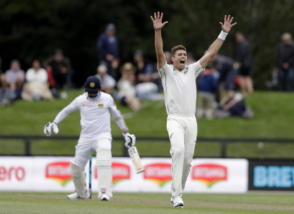 New Zealand's Tim Southee appeals unsuccessfully for a LBW against Sri Lanka's Angelo Mathews during play on day one of the second cricket test between New Zealand and Sri Lanka at Hagley Oval in Christchurch, New Zealand, Wednesday, Dec. 26, 2018. (AP Photo/Mark Baker)