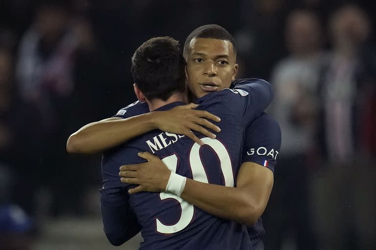 La comunión entre Messi y Mbappé rinde frutos en PSG 