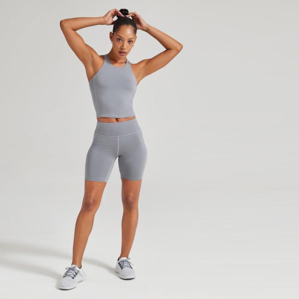 Women's Natural Run Form Tank. Image via Allbirds.