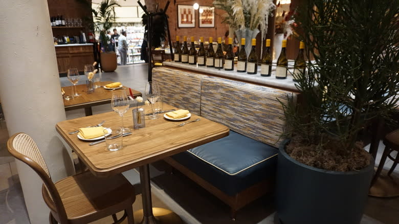 Eataly Soho table