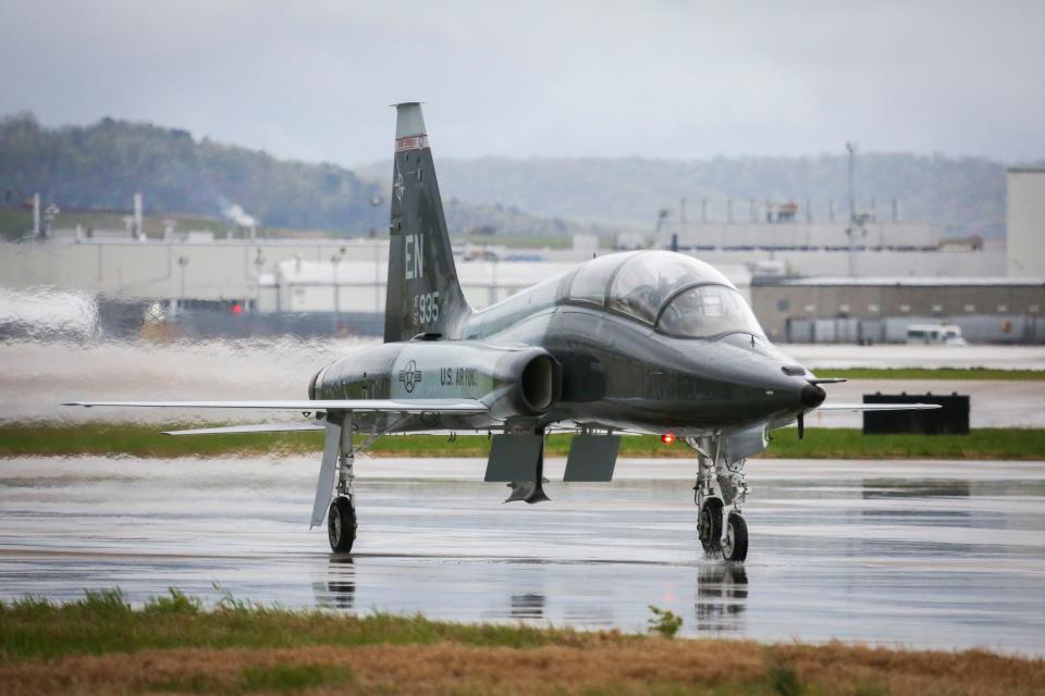 A T-38 Talon, a twinge supersonic jet trainer, taxis on the runway at the Kentucky Air National Guard ahead of practice for Thunder Over Louisville in Louisville, Ky. on Friday, April 12, 2019.