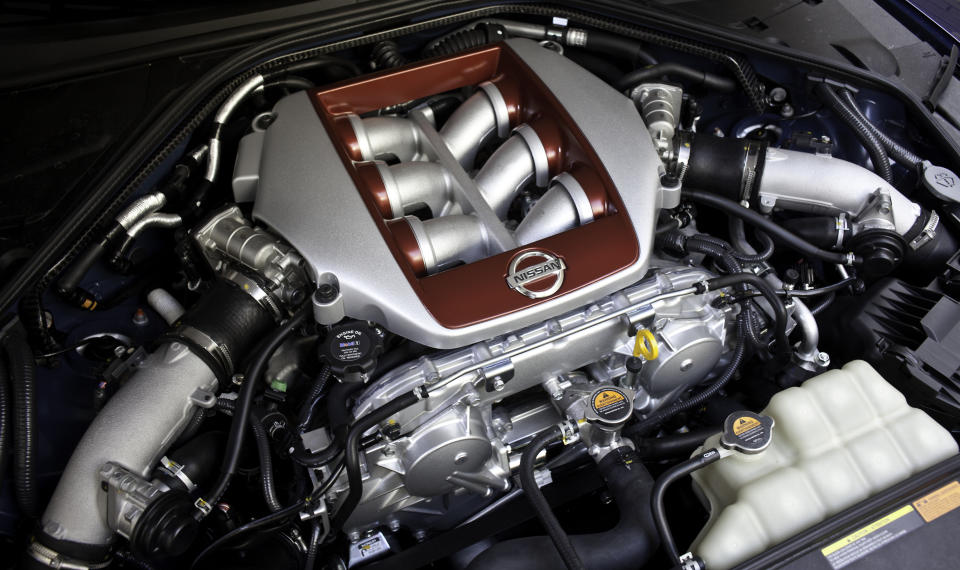 Nissan GT-R Engine