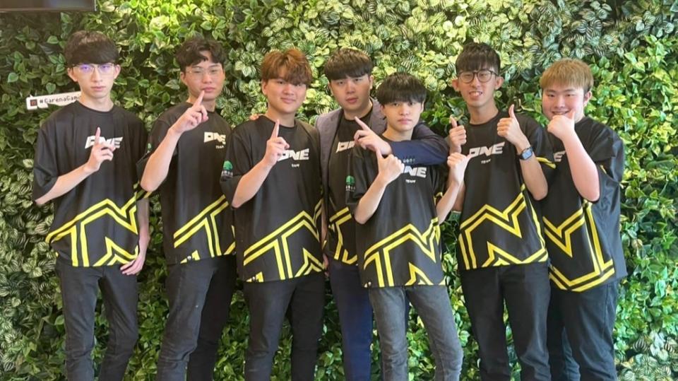 AIC傳說對決國際賽亞軍ONE TEAM ESPORTS（取自ONE TEAM ESPORTS官方粉絲專頁）