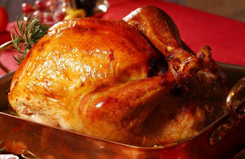 <p>Turkey is an amazing addition to the dinner table, but most people only make the dish around the holidays. Because of that, there are many <a href="https://www.thedailymeal.com/cook/turkey-roasting-carving-tips?referrer=yahoo&category=beauty_food&include_utm=1&utm_medium=referral&utm_source=yahoo&utm_campaign=feed" rel="nofollow noopener" target="_blank" data-ylk="slk:common mistakes people make when cooking turkey;elm:context_link;itc:0;sec:content-canvas" class="link ">common mistakes people make when cooking turkey</a>. One thing to keep in mind is that in the fridge, turkey can last uncooked for one to two days.</p>