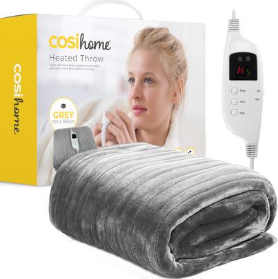 Cosy up with this electric blanket and save a huge 49%