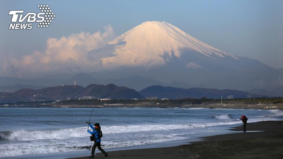 為防新冠肺炎，富士山今夏登山步道決定關閉，寫下60年來首次因為防疫而封山的紀錄。