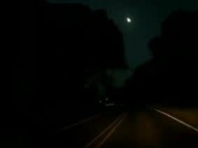 Footage of a meteor streaking over north Texas.  (screengrab)