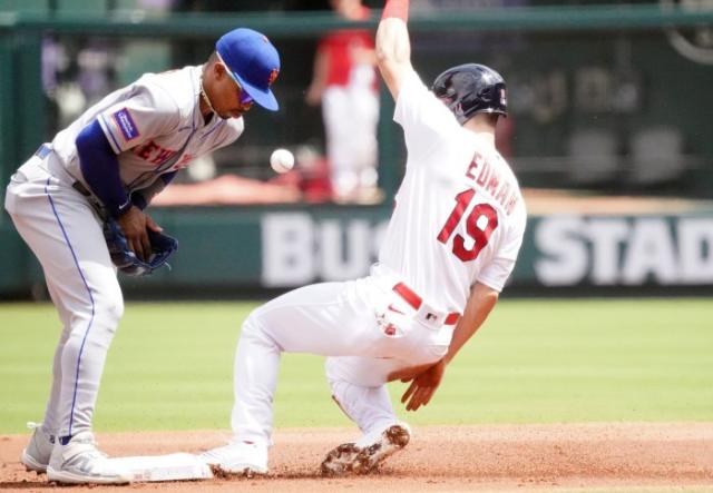 MLB: St. Louis Cardinals beat New York Mets, hold Hall of Fame ceremony