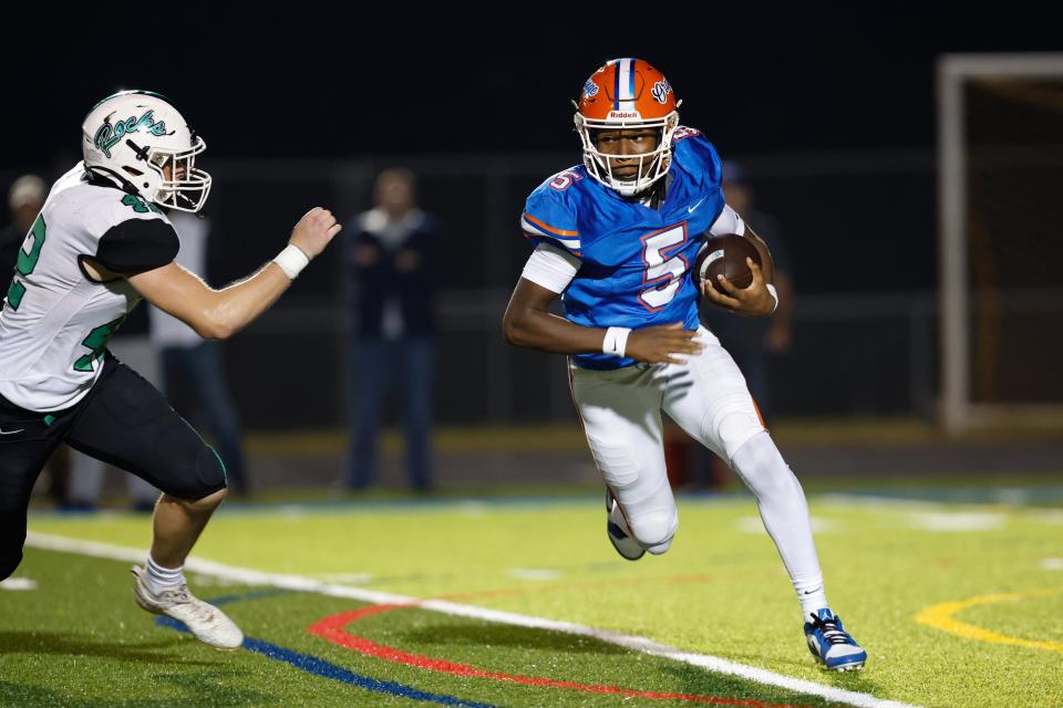 Sophomore Levi Davis is Olentangy Orange's starting quarterback.