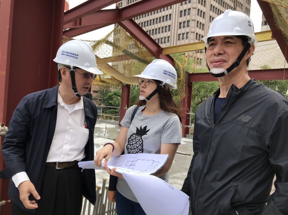 張哲夫建築師將建築做為一種社會責任，在每一件作品上都力行實踐。對百年濟南教會整建工程是以面對古蹟用非常尊重及用心、努力的態度進行所有的作業。（張哲夫建築師事務所 SCFC提供）