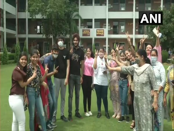 Center receives mixed reaction from students as CBSE declares Class 12 board exam results. (Photo/ANI)