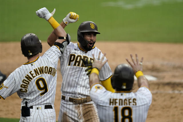 On day Padres celebrate past, Eric Hosmer's walk-off lifts Padres past  Cardinals - The San Diego Union-Tribune