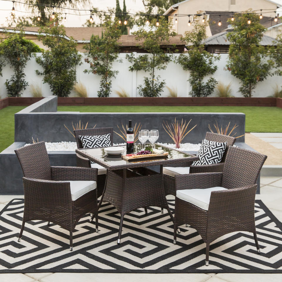 Best Choice 5-Piece Outdoor Wicker Dining Set (Photo: Walmart)