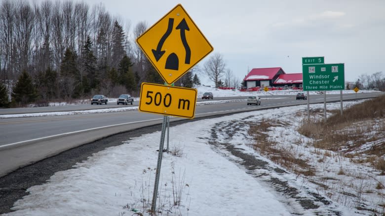 Liberals reject tolls in new highway twinning plan