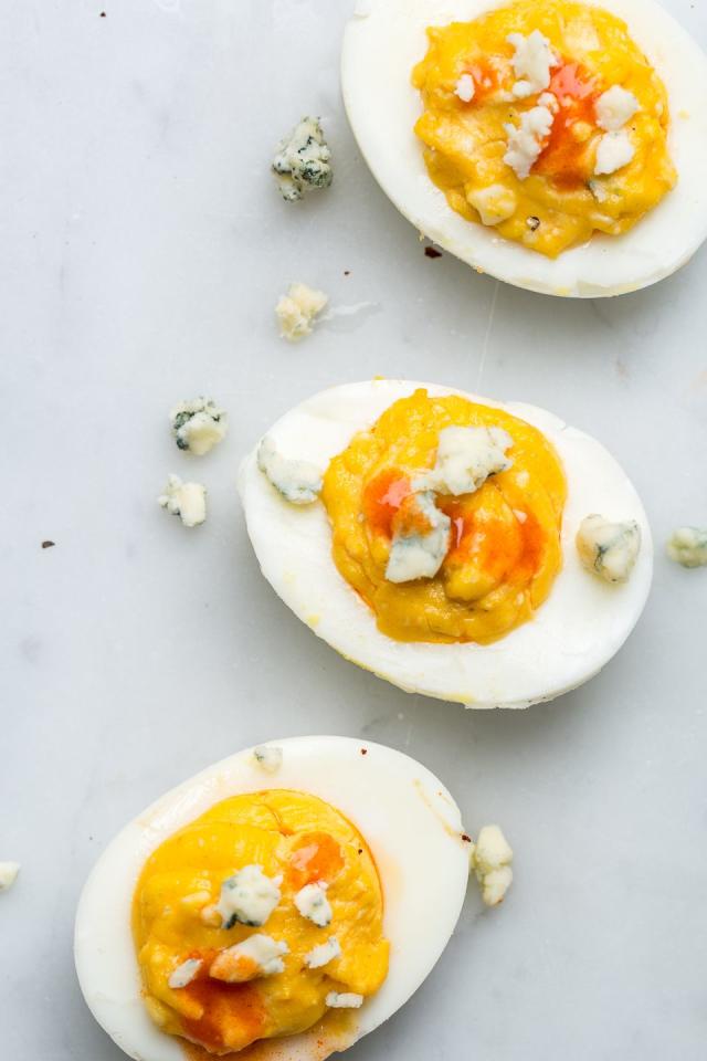 Best Classic Deviled Eggs Recipe - Creme De La Crumb