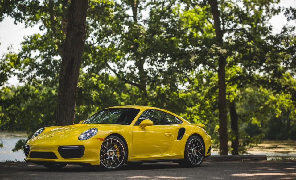 <p>We've sampled a smorgasbord of 911s of late, and here's how they stack up in terms of acceleration: <a rel="nofollow noopener" href="https://www.caranddriver.com/reviews/2018-porsche-911-carrera-t-acceleration-specs" target="_blank" data-ylk="slk:The 911 Carrera T;elm:context_link;itc:0;sec:content-canvas" class="link ">The 911 Carrera T</a> with the seven-speed manual was one full second slower to the 60-mph mark and 1.4 seconds pokier in the quarter-mile with a trap speed of 118 mph.</p>