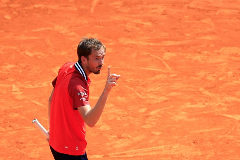 Le Russe Daniil Medvedev lors de son match perdu face à son compatriote Karen Khachanov, le 11 avril 2024 à Monte-Carlo (Valery HACHE)