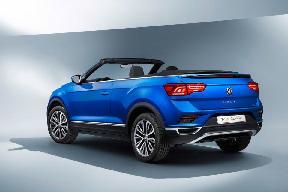 View Photos of the 2020 Volkswagen T-Roc Cabriolet