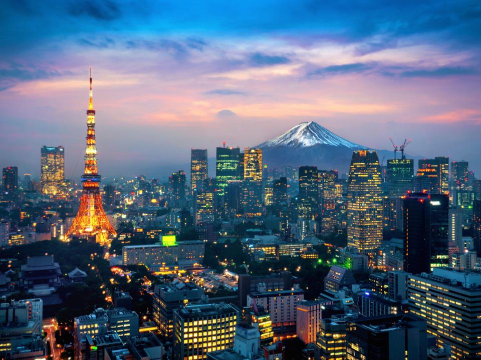 Aerial view of Tokyo cityscape with Fuji mountain in Japan. (iStock)