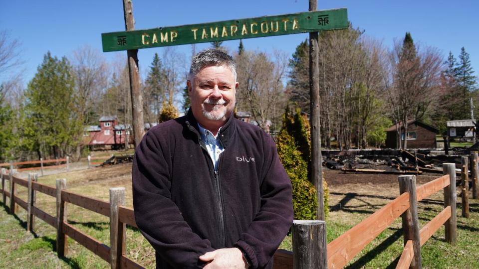 Howard Sauvé, mayor of Mille-Isles, Que., said seeing the lodge burned to the ground left him heartbroken.