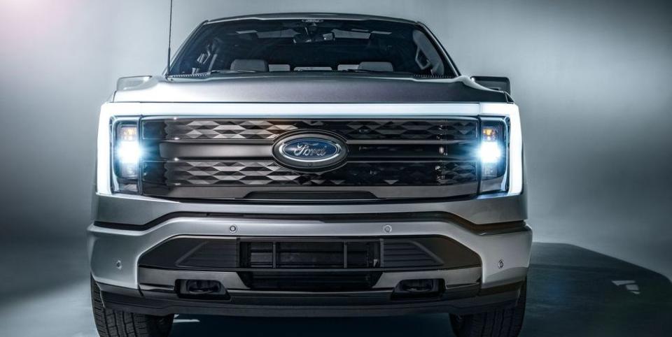 2022 ford f 150 lightning