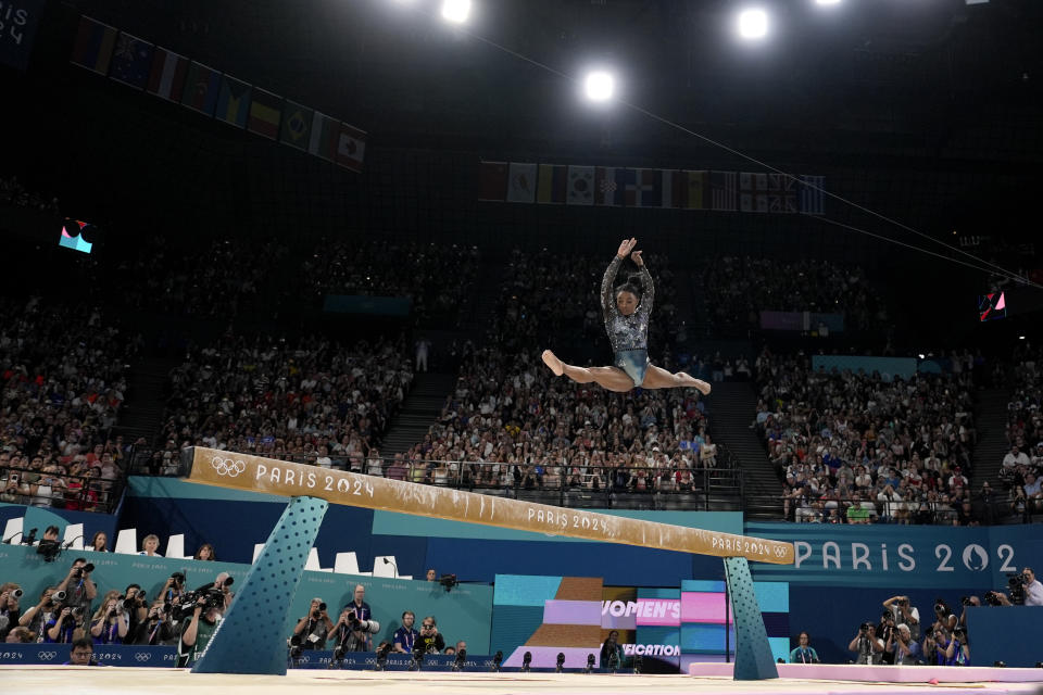 Olympic qualifying wasn't the first time Simone Biles tweaked an injury