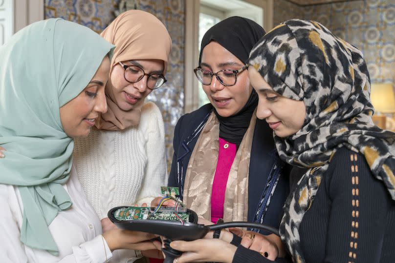 Khaoula Ben Ahmed, Ghofrane Ayari, Souleima Ben Temime and Sirine Ayari (Tunisia), nominated for the Young Inventors Prize 2024 