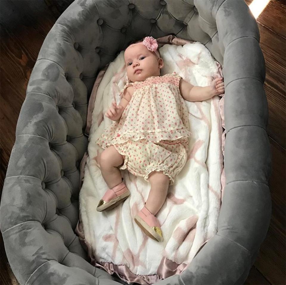 Baby Birdie <a href="https://www.instagram.com/p/Bykrfhzg7fs/" rel="nofollow noopener" target="_blank" data-ylk="slk:was comfy cozy;elm:context_link;itc:0;sec:content-canvas" class="link ">was comfy cozy</a> in her Aristot basinette in early June.