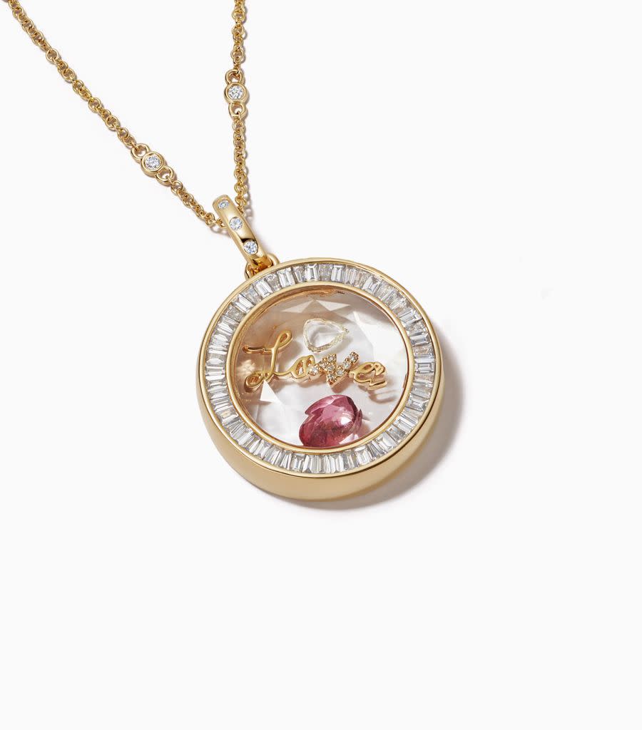 <p><a href="https://go.redirectingat.com?id=74968X1596630&url=https%3A%2F%2Fwww.loquetlondon.com%2Fus%2Fshop%2Flockets%2Fthe-baguette-diamond-locket.html&sref=https%3A%2F%2Fwww.harpersbazaar.com%2Ffashion%2Ftrends%2Fg41645626%2Fbest-stocking-stuffers-for-women%2F" rel="nofollow noopener" target="_blank" data-ylk="slk:Shop Now;elm:context_link;itc:0;sec:content-canvas" class="link ">Shop Now</a></p><p>Diamond Baguette Orb Locket 14k</p><p>loquetlondon.com</p><p>$10000.00</p><span class="copyright">loquetlondon.com</span>